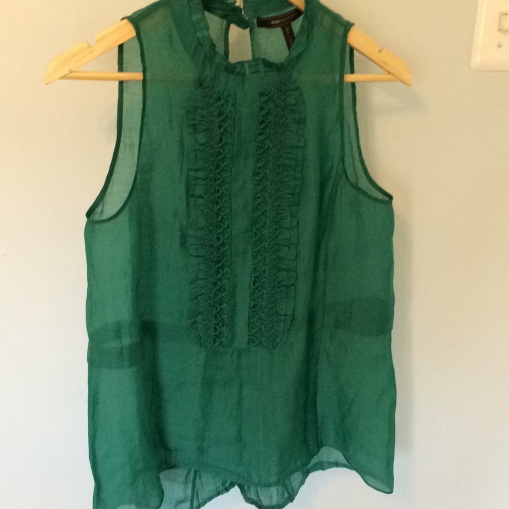Sleeveless green BCBG top